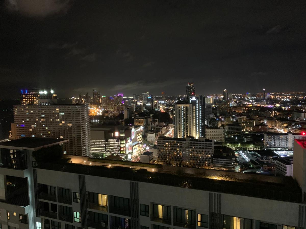 Base Condos Pattaya Extérieur photo