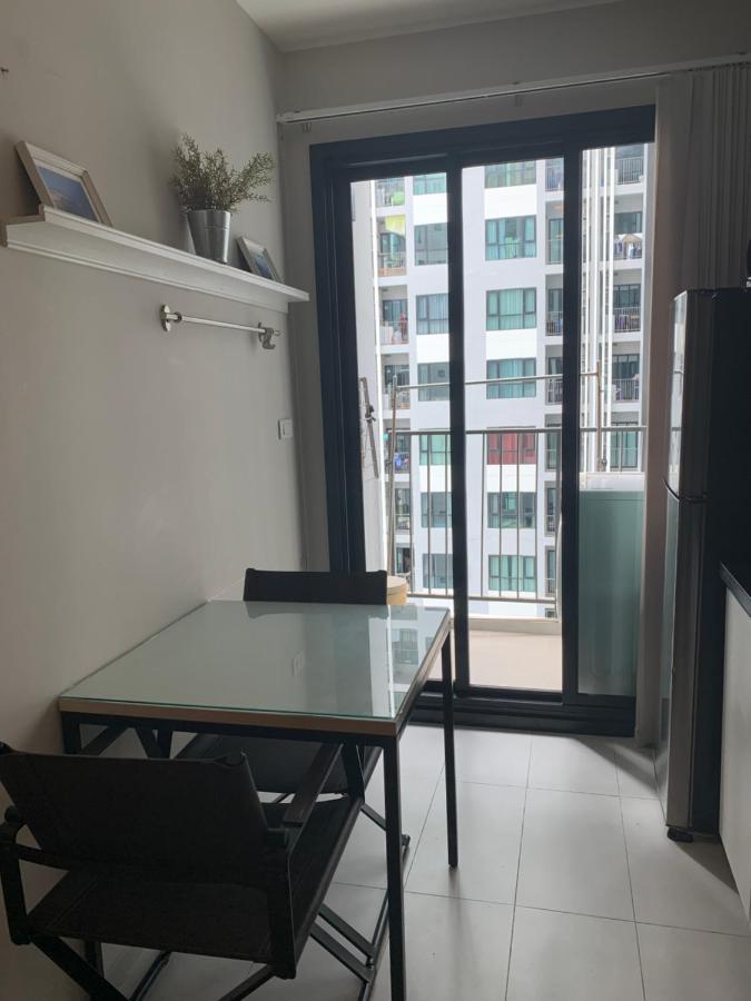Base Condos Pattaya Extérieur photo